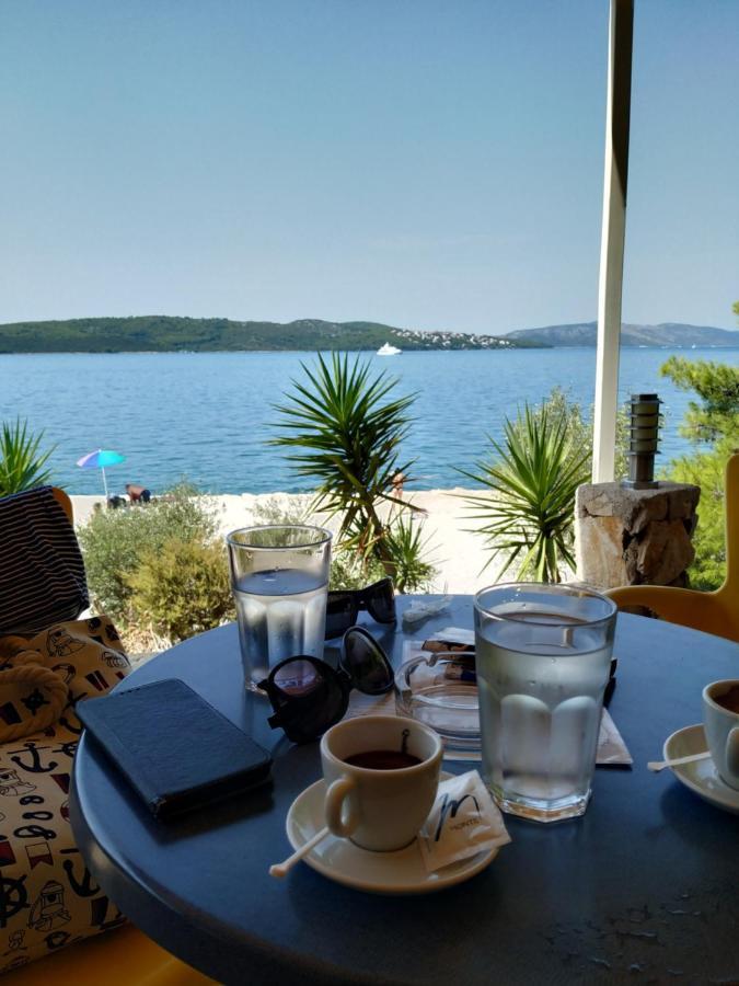 Studio Apartman Violeta II - 50M From The Beach Trogir Buitenkant foto