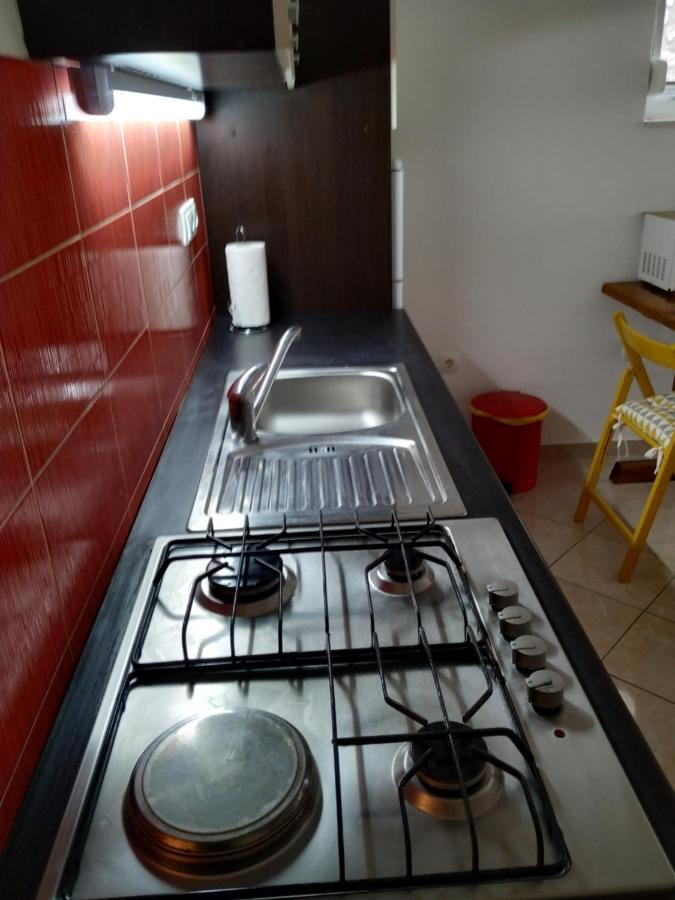 Studio Apartman Violeta II - 50M From The Beach Trogir Buitenkant foto