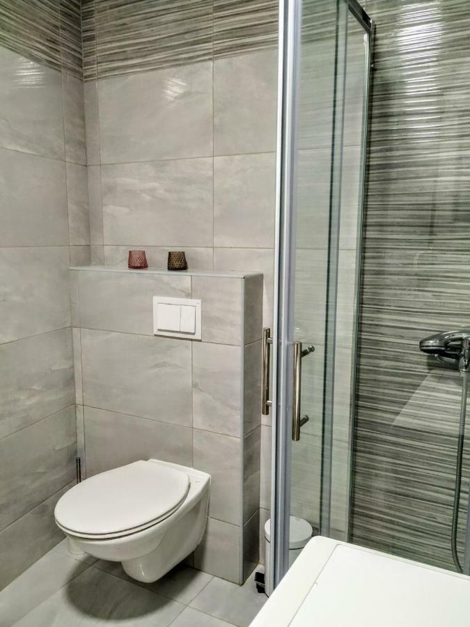 Studio Apartman Violeta II - 50M From The Beach Trogir Buitenkant foto