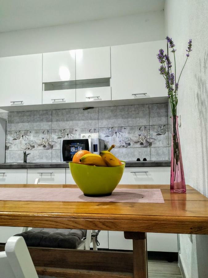 Studio Apartman Violeta II - 50M From The Beach Trogir Buitenkant foto